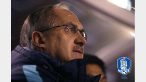 [콤팩트뉴스] FIFA 홈피에 슈틸리케 인터뷰 게재  外