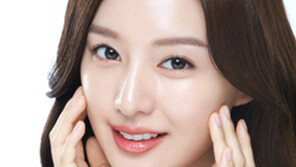‘태후’ 김지원 광고계 블루칩 등극…화장품 ‘대박’ 이어 게임 광고모델 발탁