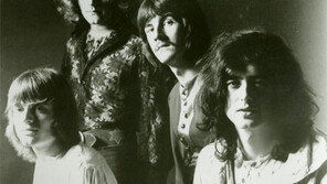 레드제플린 ‘스테어웨이 투 헤븐’… 배심원 귀로 표절 여부 가린다