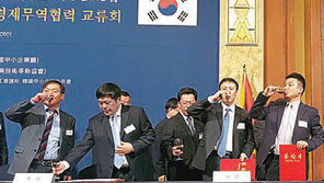 [2016 Korea Top Brand]밥리버거, 밥으로 만든 버거, 편리하게 들고 먹어요