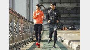 [Biz gallery] 아식스 ‘윈드브레이커 재킷’ 2종 선봬