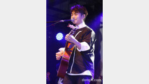 ‘컬투쇼’ 샘김, ‘NO눈치·마마 돈 워리’ LIVE 열창…육중완 “역시 선진국에서 와야 해” 大폭소