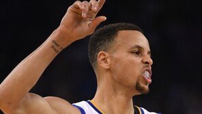 GSW 73승…조던의 시카고 넘다