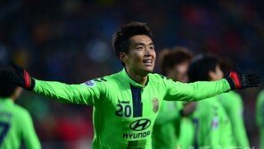 [주말기획] 2000년 아시안컵 8강…이동국의 역전 결승골을 기억하라