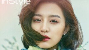 “예쁘지 말입니다”… 김지원, 봄맞이 ‘싱그러움 가득’
