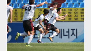 [현장리포트] 광주 3연패 끊은 ‘루키 3총사’