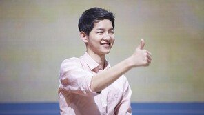 송중기, 팬미팅 수익 전액 기부 ”출구없는 男”…과거에도 꾸준한 선행