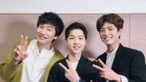 박보검·이광수·송중기 팬미팅 기념 훈훈 인증샷 “형들 is 뭔들”