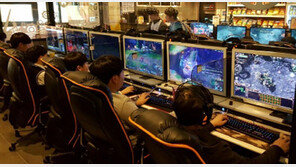 스마트폰 무섭지 않아!… 최적의 게임환경 제공,  펄펄나는 PC방 있다