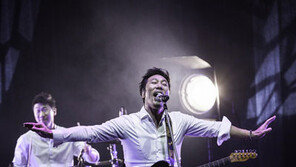 앙코르 끝낸 이문세 한 턱 쐈다