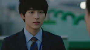 직장인 10명 중 7명, “직무? 전공과 상관 없어”