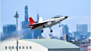 일본산 스텔스기 ‘X-2’ 시험비행 성공…세계 4번째 보유국