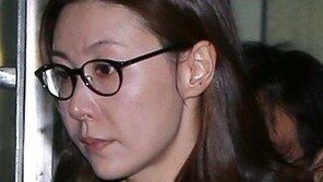 웃음 되찾은 성현아, 파기환송심 첫 공판 “너무 힘들었다”