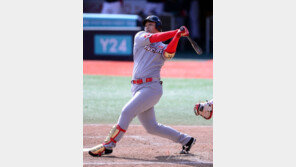 SK 정의윤은 왜 허리가 아파도 달렸을까