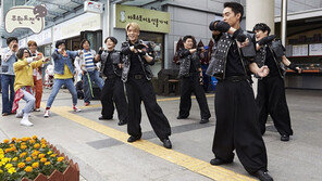 [뉴스 인사이드] 재결성 밑그림 그린 젝스키스 ‘조심, 또 조심’