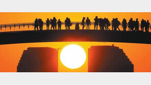 [기업人]불황 속에서 황금을 캡니다… 강소기업의 ‘무한도전’ 