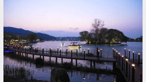 불 밝힌 대구 수성못… 밤풍경이 확 바뀌었다