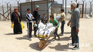 자유 얻었지만 학교 갈 틈 없어… “교육기회 넓혀야 빈곤 탈출” 