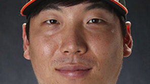 기름 친 ‘기계’ 김현수 대타 안타, 타율 0.545…팬들 “기회 더 줘라” 아우성