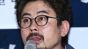 ‘곡성’ 나홍진 감독 “칸 영화제 출품? 권위에 대해 신뢰”