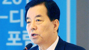 한민구 국방장관 “北국방비 남한의 30% 육박”