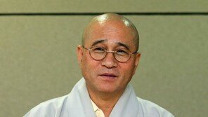 [부처님오신날]재외동포교육진흥재단, 100여 개국에 한국교과서 年 70만권 보급… 재외동포 교육 앞장 