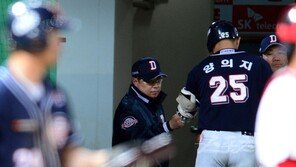 [스타플러스] 양의지 연타석홈런…“김태형 감독님 100승 축하”