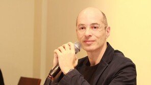 ‘제3인류’ 한국판 완간 베르베르 내한 “한국은 특별해”