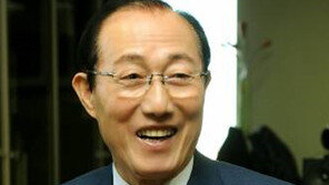 청와대 신임 비서실장에 이원종… “국민 소통에 기여해나갈 적임자”