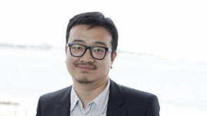 “첫 실사영화… 佛관객 환호에 놀랐어요”