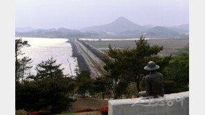 [소록도, 사람들] 뭉개진 손으로 바다를 메우다