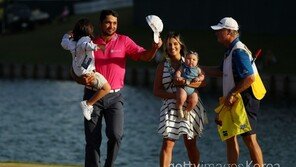 세계랭킹 1위·22억 잭팟…PGA ‘데이 천하’