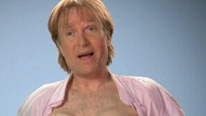 1억 내기에서 이기려고 C컵 가슴 성형받은 男, “미쳤나봐” 