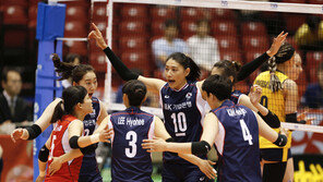 여자배구대표팀, 카자흐스탄 셧아웃…리우행 청신호