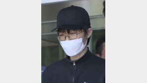 [속보]‘강남역 묻지마 살인’ 피의자 현장검증 “개인적 원한 無…유가족에게 죄송”