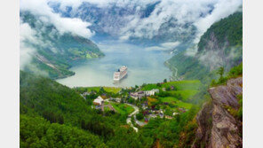 유럽 여행객, 여름아 반가워