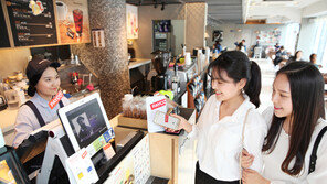 NHN엔터 페이코 결제 “삼성·우리·롯데카드와 함께”