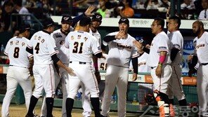 8년만에 5연승…한화, 쨍 하고 해 떴다