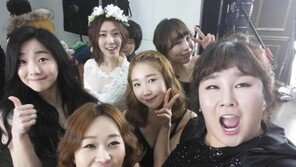 개그우먼 김희원, 개그맨 동료들과 함께한 웨딩촬영 “동기사랑 나라사랑”