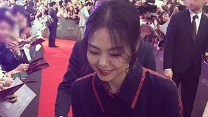 “더위 날려버릴 어메이징한 영화”…‘아가씨’ 개봉 첫날 예매율 약 50%로 1위 기록