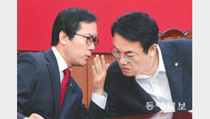 “현충일인데 회의 하나요?”… 절박함 없는 새누리 비대위 