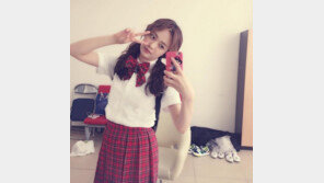 전소민, ‘아는 형님’ 촬영 인증샷 공개 “진짜 여고생인 줄 알겠어~”