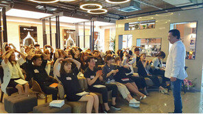 [영남 파워기업]매장 42곳 동남권 최대 미용업체… 연매출 400억 올려