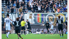 티아고 극적 동점골…가까스로 비긴 성남