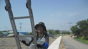 “우리 선생님 우리가 지켜” 압해도 주민들, 학교 관사에 CCTV설치