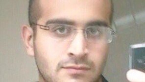 올랜도 테러범, 화장실서 인질 4~5명 잡고 911 직접 전화 “목소리 냉정·차분했다”