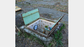 맨홀 아래 아늑한 집? 그 속에 아픈 진실은…