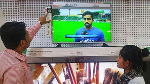 LG전자, 인도서 현지 맞춤형 제품 ‘모기 쫓는 TV’ 출시