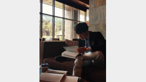 하석진, 대본 리딩할 때 이런 모습? ‘혼술남녀’ 박하선과 호흡 기대 ↑