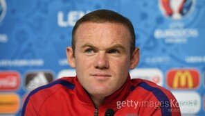 [통신원 리포트] 루니 “응원 고맙지만, 난동은 곤란”